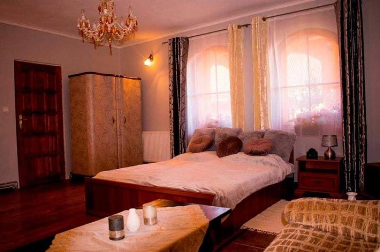 Appartement Apartman Anna à Veľký Slavkov Extérieur photo